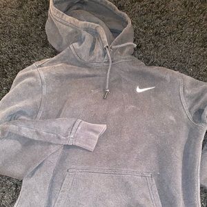 black nike hoodie